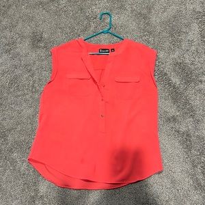 7th Avenue No sleeve blouse